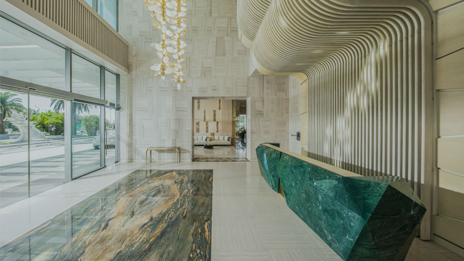 WYNDHAM SOLEIL DANANG